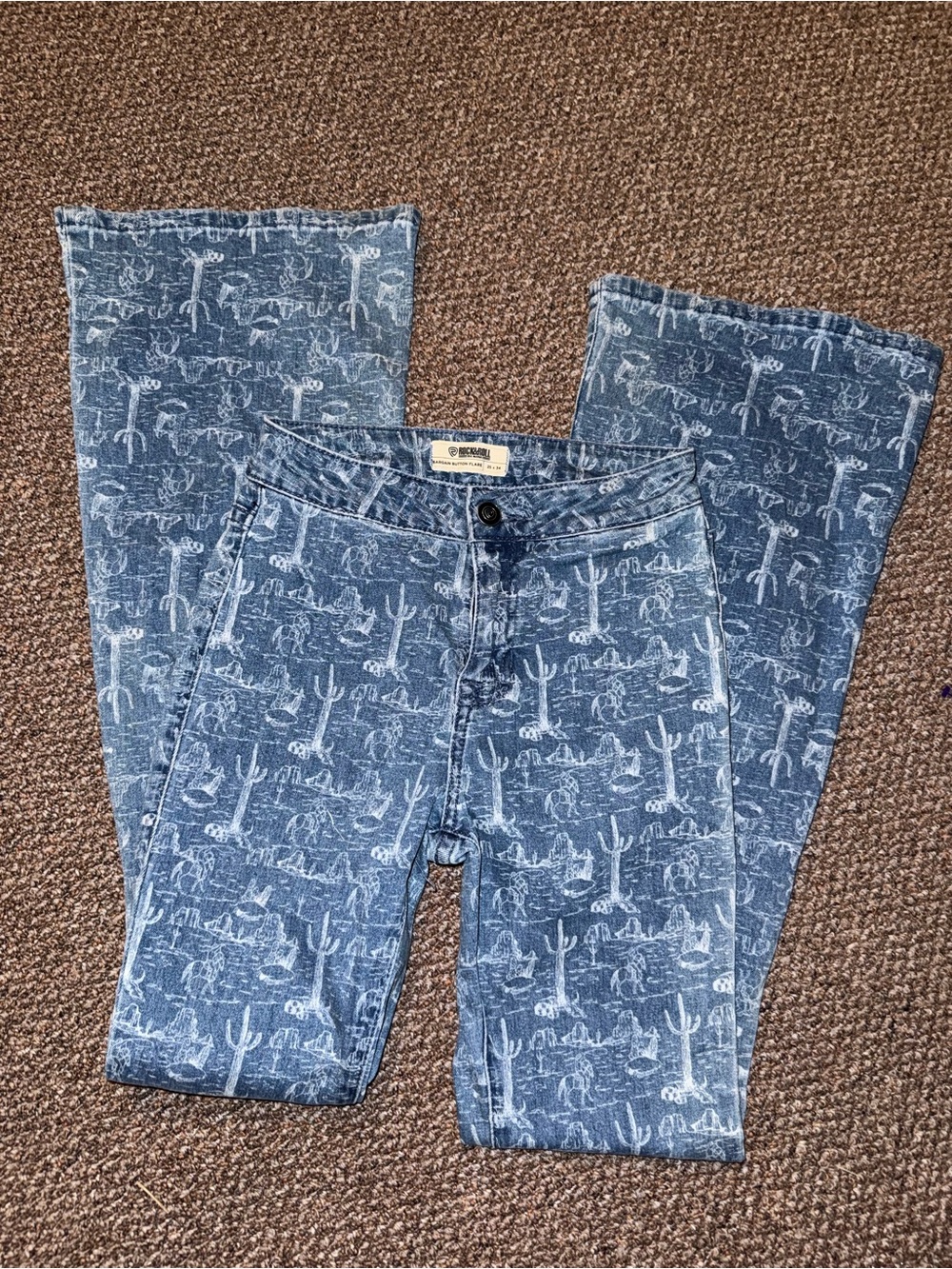 Rock & Roll Cowgirl Blue Button Flare Jeans